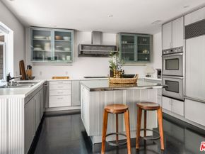 9648 Yoakum Drive, Beverly Hills CA 90210