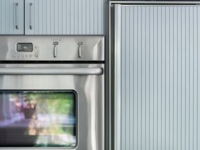 9648 Yoakum Drive, Beverly Hills CA 90210