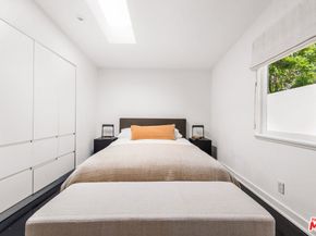 9648 Yoakum Drive, Beverly Hills CA 90210