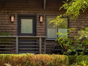 9648 Yoakum Drive, Beverly Hills CA 90210