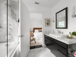 9648 Yoakum Drive, Beverly Hills CA 90210