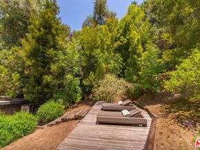 9648 Yoakum Drive, Beverly Hills CA 90210