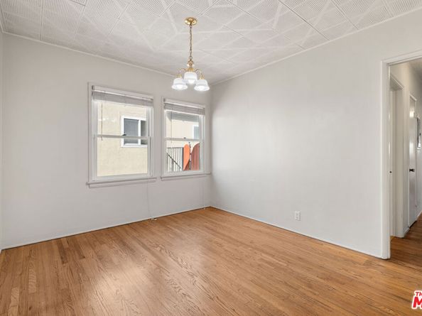 1466 N Rose Street, Burbank CA 91505