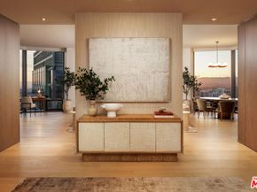 211 W Elm Court 39B, Los Angeles CA 90067