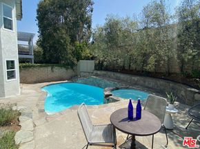 7538 W 82nd Street, Playa Del Rey CA 90293