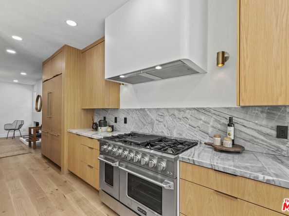 7538 W 82nd Street, Playa Del Rey CA 90293