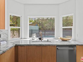 7538 W 82nd Street, Playa Del Rey CA 90293