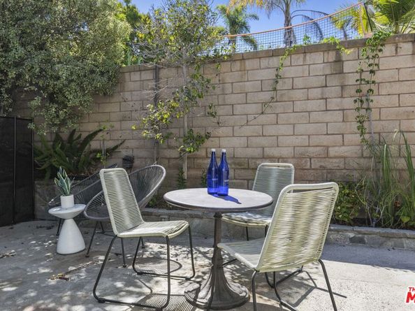 7538 W 82nd Street, Playa Del Rey CA 90293