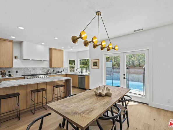 7538 W 82nd Street, Playa Del Rey CA 90293