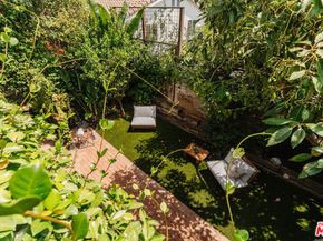854 Kodak Drive, Los Angeles CA 90026