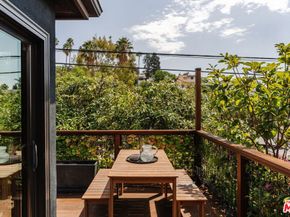 854 Kodak Drive, Los Angeles CA 90026