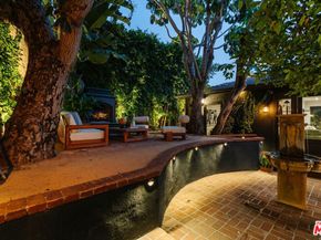 854 Kodak Drive, Los Angeles CA 90026