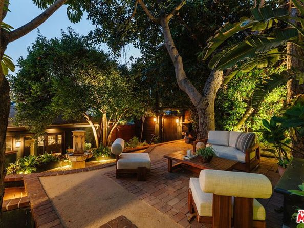 854 Kodak Drive, Los Angeles CA 90026