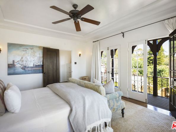 2417 NOTTINGHAM Avenue, Los Angeles CA 90027