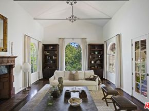 2417 NOTTINGHAM Avenue, Los Angeles CA 90027