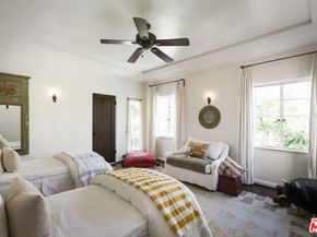 2417 NOTTINGHAM Avenue, Los Angeles CA 90027