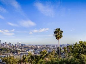 2417 NOTTINGHAM Avenue, Los Angeles CA 90027