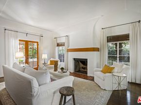 2417 NOTTINGHAM Avenue, Los Angeles CA 90027