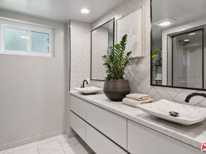 7309 Franklin Avenue 405, Los Angeles CA 90046