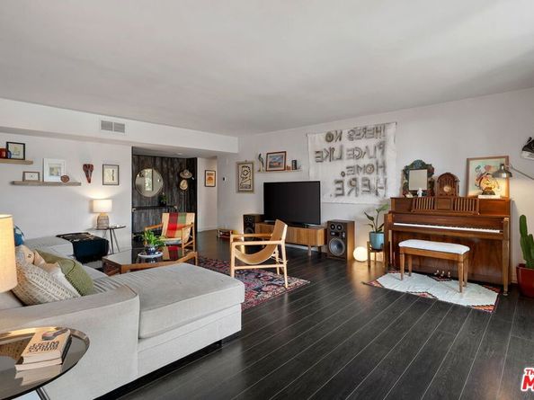 7309 Franklin Avenue 405, Los Angeles CA 90046