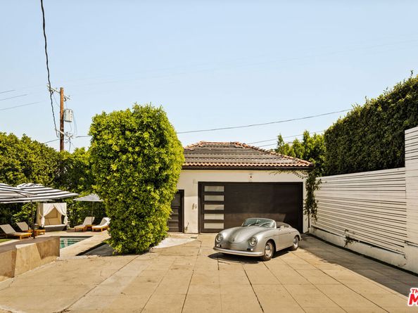 564 N Normandie Avenue, Los Angeles CA 90004