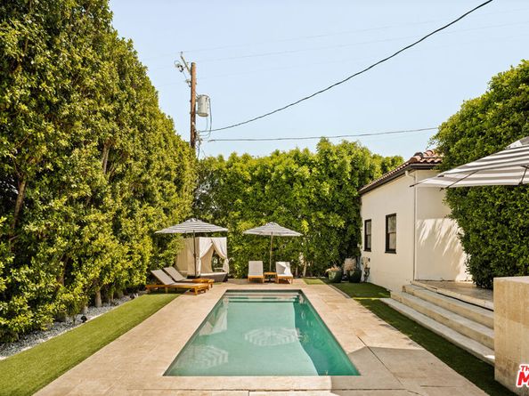 564 N Normandie Avenue, Los Angeles CA 90004