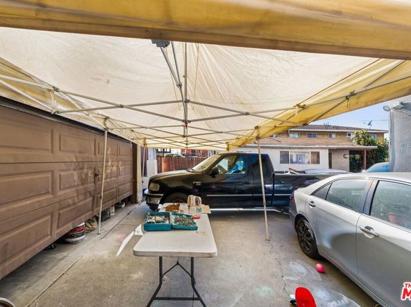 1114 S Kern Avenue, Los Angeles CA 90022