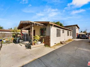 1114 S Kern Avenue, Los Angeles CA 90022