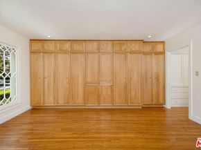 614 S Orange Drive, Los Angeles CA 90036