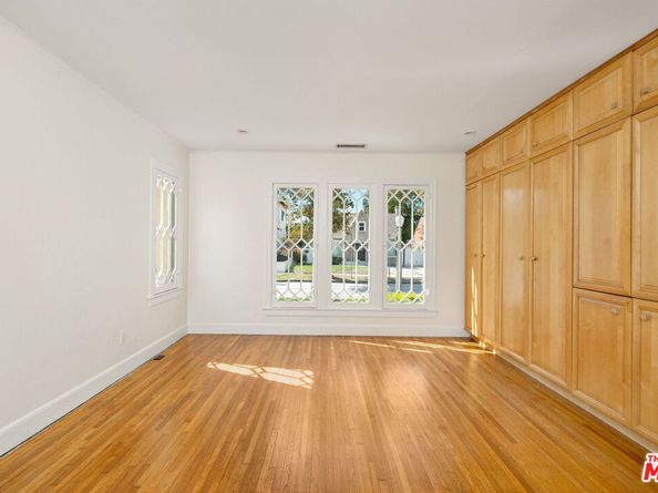 614 S Orange Drive, Los Angeles CA 90036