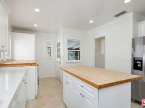 614 S Orange Drive, Los Angeles CA 90036
