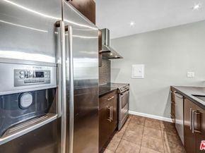 906 N Doheny Drive 309, West Hollywood CA 90069