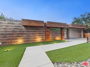 7141 Woodrow Wilson Drive