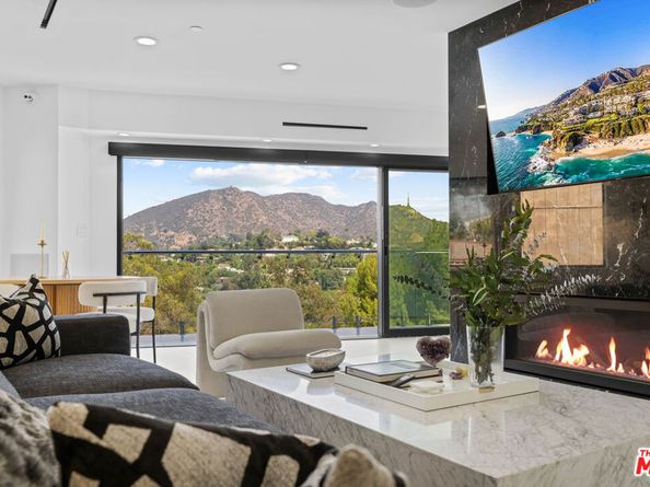 7141 Woodrow Wilson Drive, Los Angeles CA 90068