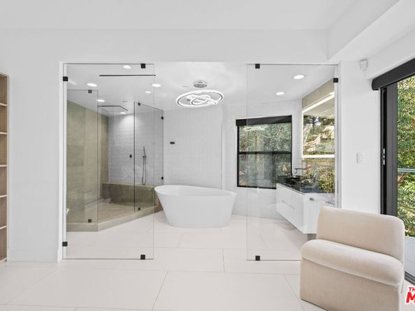 7141 Woodrow Wilson Drive, Los Angeles CA 90068
