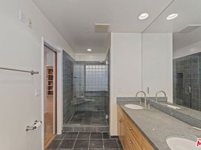 24 Voyage Street 2, Marina Del Rey CA 90292