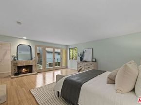 24 Voyage Street 2, Marina Del Rey CA 90292