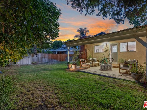 19427 Lemay Street, Reseda CA 91335