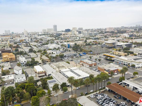 1428 12th Street, Santa Monica CA 90401