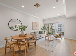 3061 W 12th Place 203, Los Angeles CA 90006