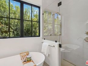 4034 Coolidge Avenue, Culver City CA 90066