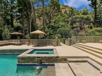3479 Mandeville Canyon Road