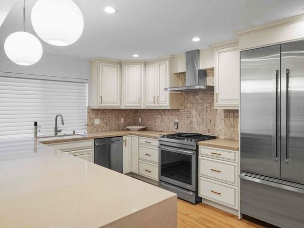 4907 Saint Louis Court, Culver City CA 90230