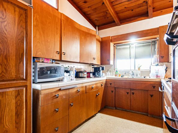 1408 251st Street, Harbor City CA 90710