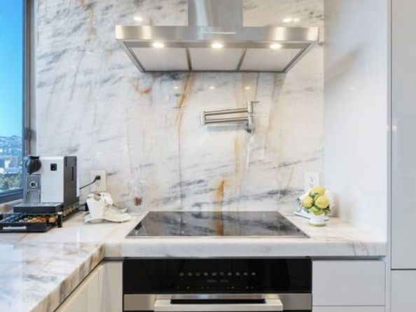 2160 Century Park East 2101, Los Angeles CA 90067