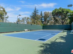 2160 Century Park East 2101, Los Angeles CA 90067