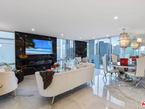 2160 Century Park East 2101, Los Angeles CA 90067