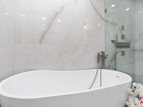 2160 Century Park East 2101, Los Angeles CA 90067