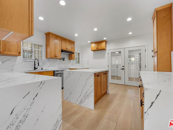 4137 W 58th Place, Los Angeles CA 90043