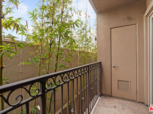 8238 W Manchester Avenue 204, Playa Del Rey CA 90293